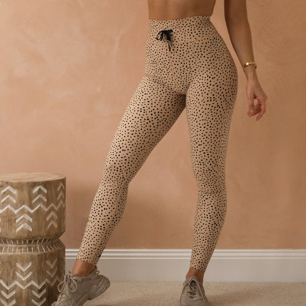 Sarah's Day X White Fox Active Speckle Leggings